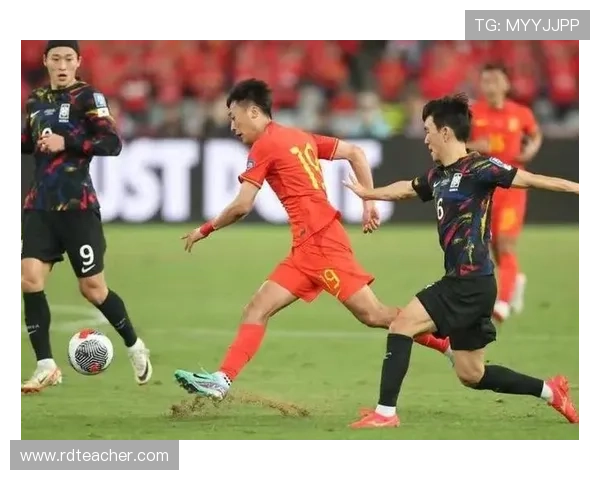 中国足球振兴计划启动 新帅引领队伍备战世界杯资格赛