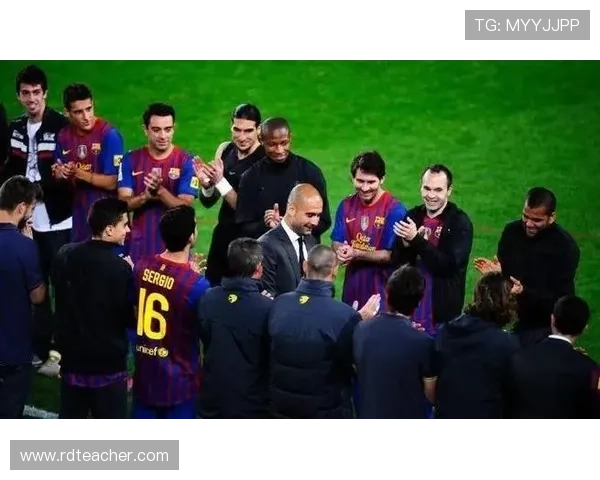 梅西重返巴萨传闻引发热议 多方消息交织球迷期待复出之日