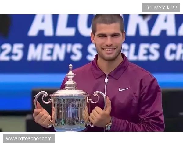 网球世界风云再起 2025年四大满贯赛季精彩回顾与展望