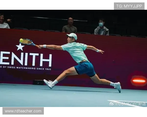 新赛季网坛劲爆焦点全面盘点：群星对决引燃全球赛事热潮风暴来袭