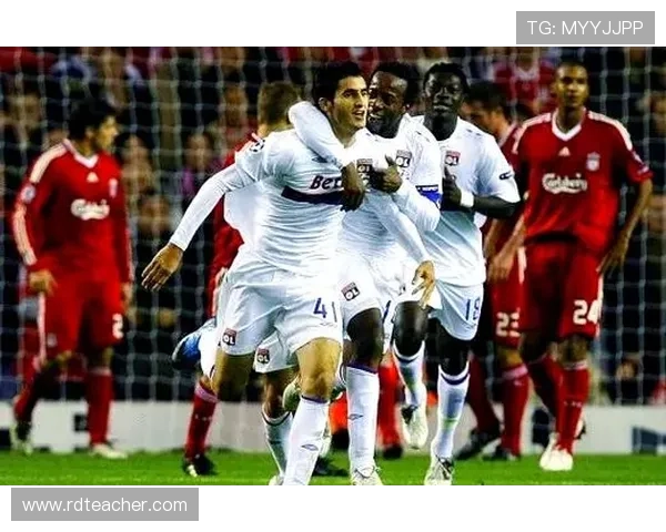 里昂足球俱乐部历史与辉煌成就分析及未来发展展望